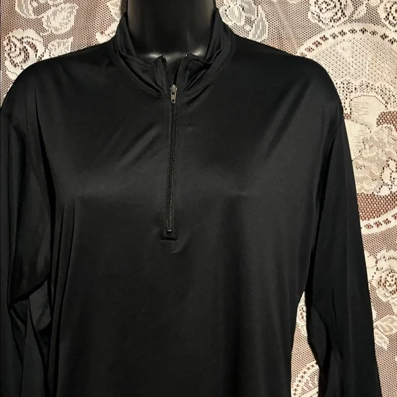 Mountain Hardwear Black Men's Pullover - Picture 2 of 5